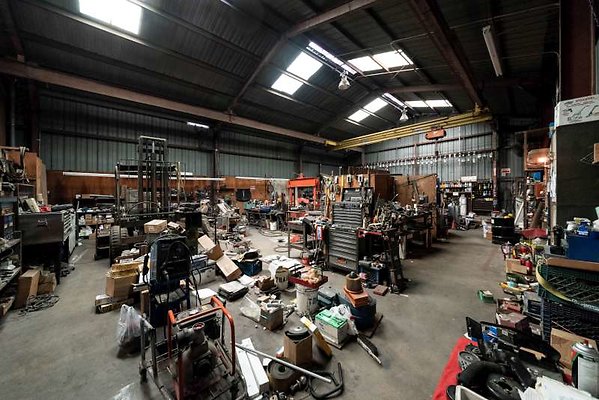 11016 warehouse34
