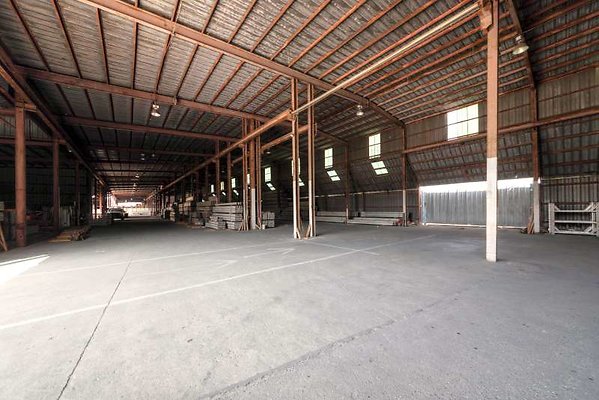 11016 warehouse12