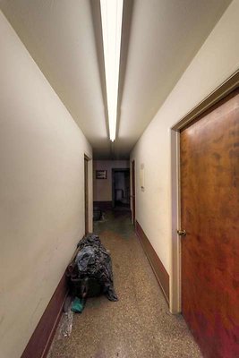 10989 hall