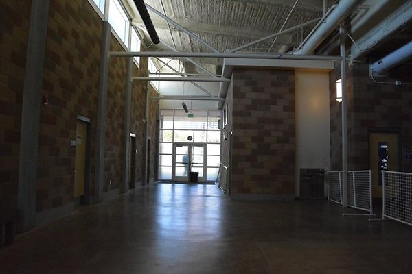 Uni.HS.NewGym.Hall.2.03