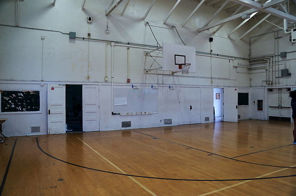 Uni.HS.Old.Gym.10