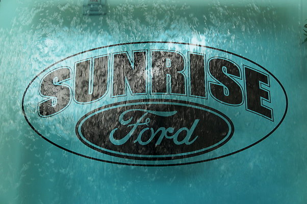 Sunrise.Ford.Ints.60a