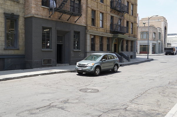 Paramount.Back.Lot.w.car.85