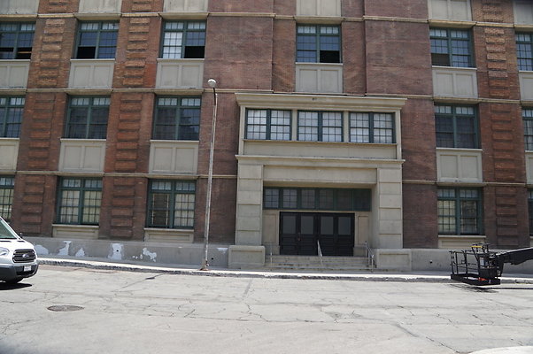 Paramount.Back.Lot.w.car.78