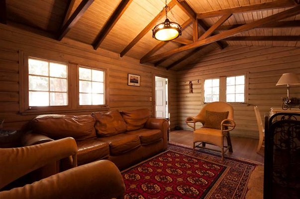 3683 cabin4