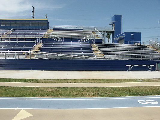 LA.SouthWest.Track.Stadium.128