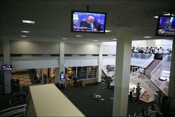 ParkTerrace 90045 20110427 1168