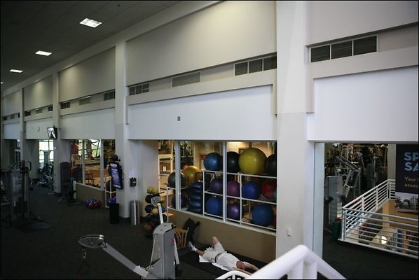 ParkTerrace 90045 20110427 1181