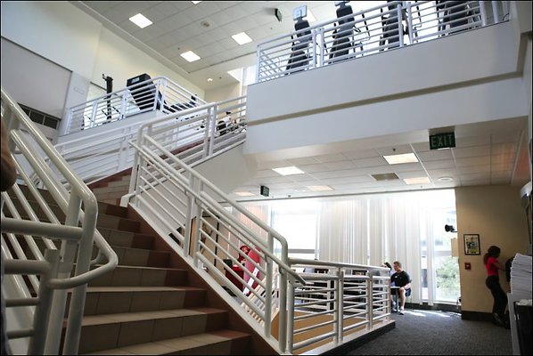 ParkTerrace 90045 20110427 1200