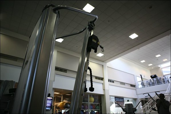 ParkTerrace 90045 20110427 1193