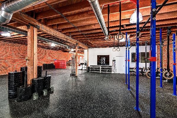 9694 gym8