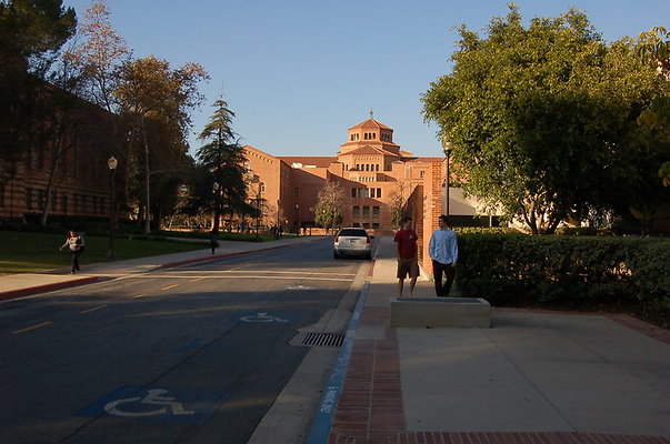 UCLA.Portola Plaza