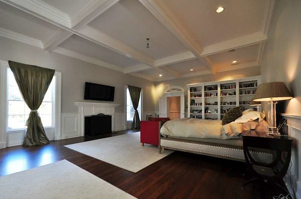 8993 bed