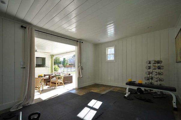8993 gym