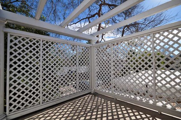 8993 patio3