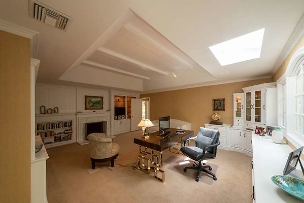 10282 office4