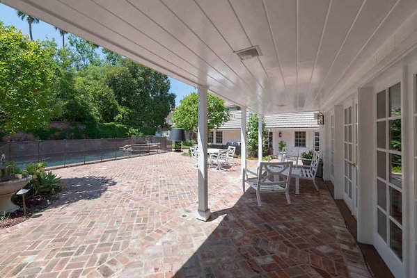 10282 patio3