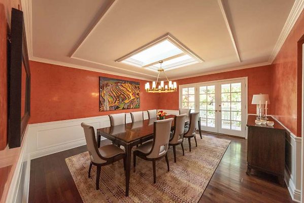 10282 dining2