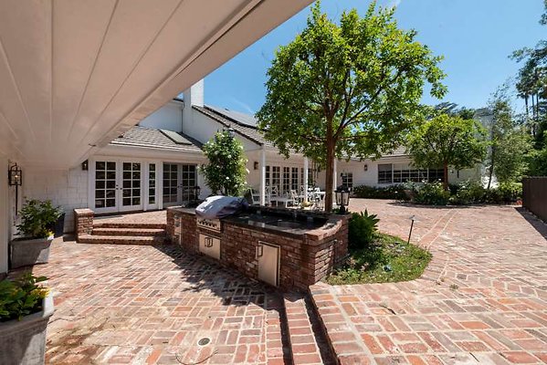10282 patio4