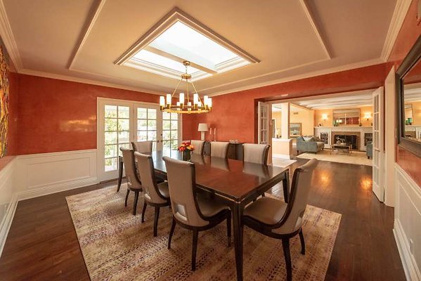 10282 dining
