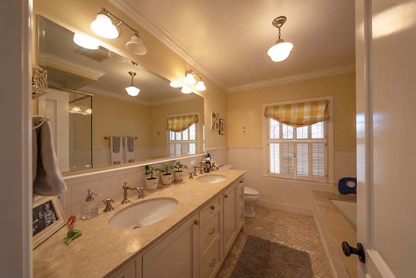 11429 bath5