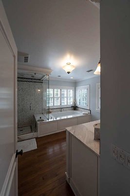 11429 bath2
