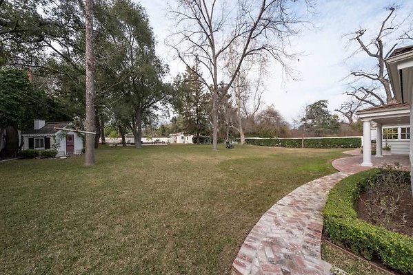 11429 garden4