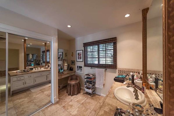 11215 bath5