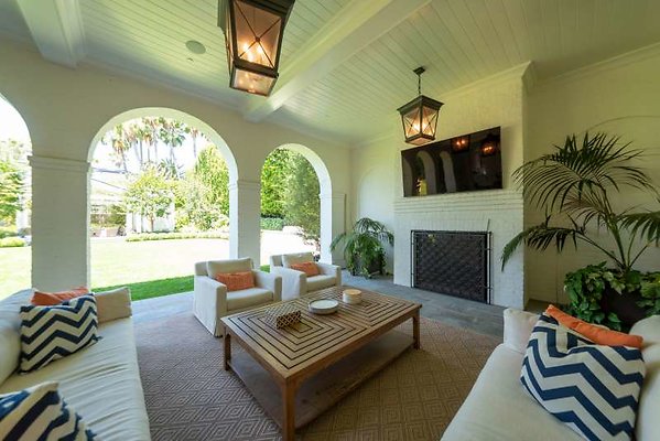 12451 patio6