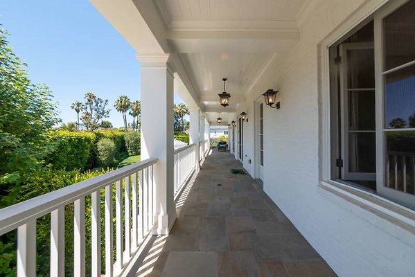 12451 balcony