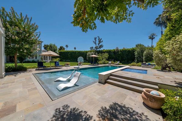 12451 pool4
