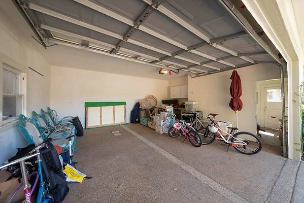 12015 garage2