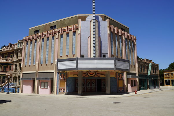 GOR.Theater.002