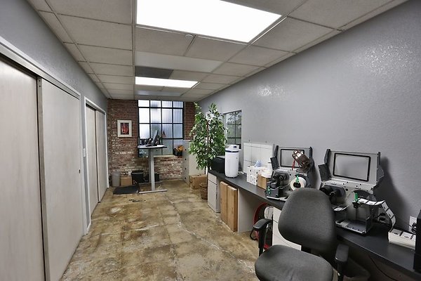 CapEquityDowntownManufacturingMachineShop17