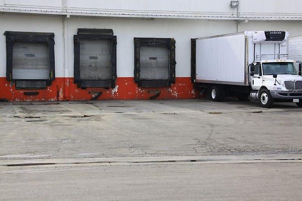 UNIVERSAL-8794-CARSON-105