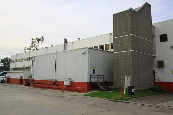 UNIVERSAL-8794-CARSON-102