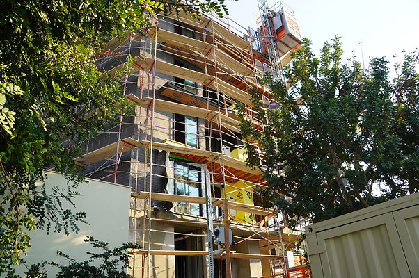 1110 Spaulding at San Vincente Mid City