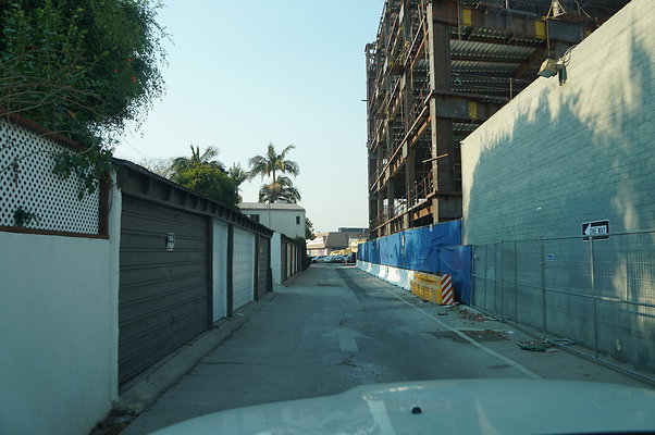 Construct-San.Vincente Orange Grove.Mid.City.02