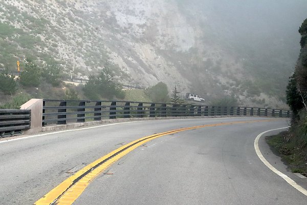 HWY 1 NORTH TOWARDS RAGGED POINT.13