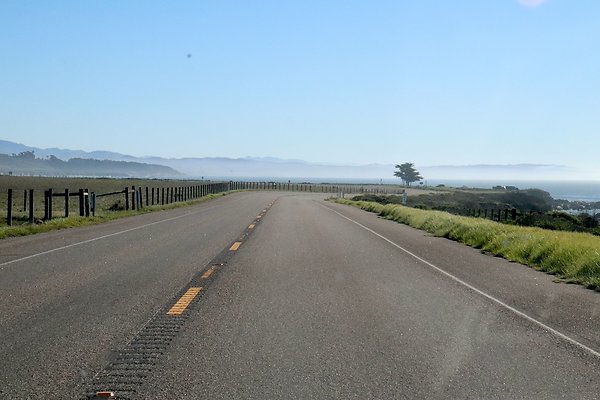 HWY 1 NORTH TOWARDS RAGGED POINT.25