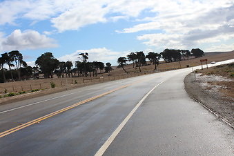HWY 1 NORTH TOWARDS RAGGED POINT.29