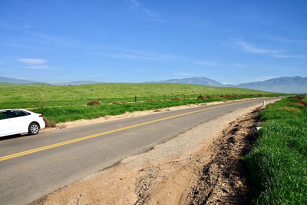 TEJON.SEBASTIAN RD NofGate.9