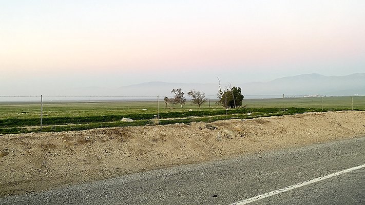 34°56'19" N 118°53'54" W