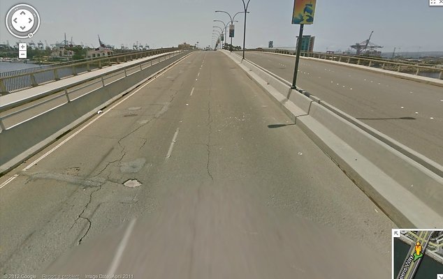 Queensway Bridge.LBC.0018