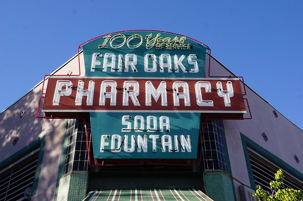 Fair Oaks Pharmacy.So.Pas.Ext