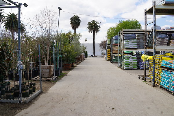 Green.Thumb.Super.Garden.15