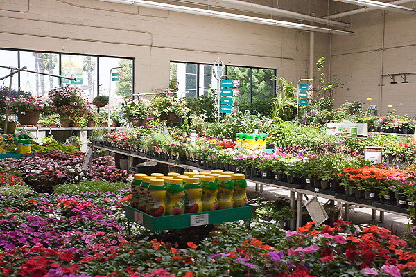 OSH VAN NUYS 061312027