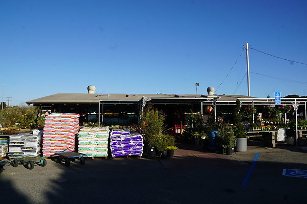 Marina.Garden.Center.02
