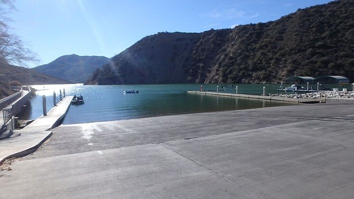 Pyramid Lake launch ramp45