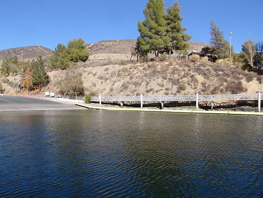 Pyra.Lake.Emigrants.10